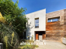 Jolie maison de 97,54 m2 - 4 chambres - Jardin - Agencement idéal - Garage - Bouguenais - Allée de la Jaguère