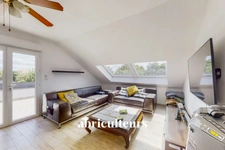 INDRE<span></span>MAISON<span></span>6 PIÈCES<span></span>4 CHAMBRES<span></span>142M2<span></span>385 000€