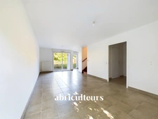 Jolie maison de 97,54 m2<span></span>4 chambres<span></span>Jardin<span></span>Agencement idéal<span></span>Garage<span></span>Bouguenais<span></span>Allée de la Jaguère