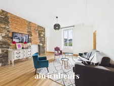 Bel appartement de 94m2 — Traversant et lumineux - DPE C - 3 Chambres spacieuses  - Cave et Grenier - Nantes - Proche rue de la bastille