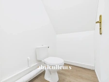 Maison  spacieuse -  150 m² - 5 pièces  - 4 chambres - Avilly St Léonard