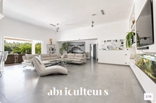 Maison moderne avec prestations haut de gamme en vente à Septèmes-les-Vallons (13240)