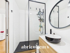 Versailles - Magnifique appartement traversant - refait à neuf - 3 pièces - 68 m² - Balcon + cave