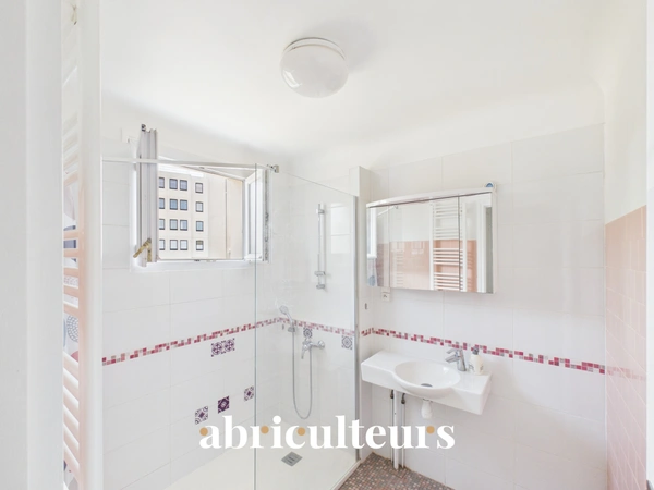 Maison familiale avec jardin de 560 m² en vente à Meaux 77100