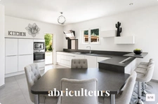 Maison moderne avec prestations haut de gamme en vente à Septèmes-les-Vallons (13240)