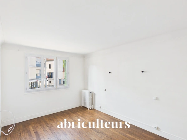 Maison familiale avec jardin de 560 m² en vente à Meaux 77100