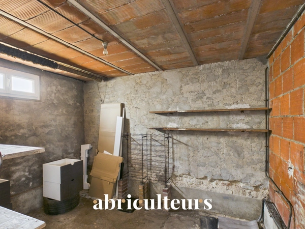 Maison familiale avec jardin de 560 m² en vente à Meaux 77100