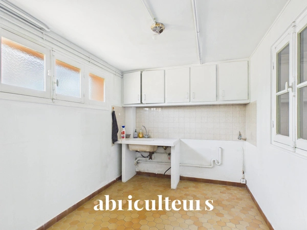 Maison familiale avec jardin de 560 m² en vente à Meaux 77100