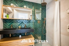 Appartement T4 traversant lumineux en vente à Marseille 13008