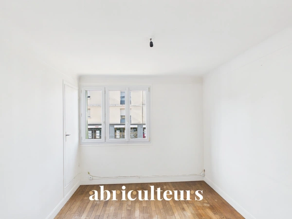 Maison familiale avec jardin de 560 m² en vente à Meaux 77100