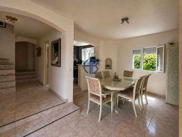 Maison Bourgoin Jallieu 5 pièce(s) 120 m²