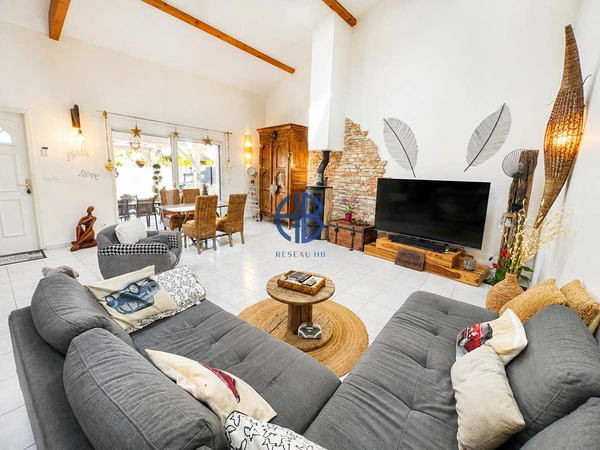 Maison Eydoche 5 pièce(s) 117 m2