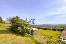 BIOL- Terrain constructible de 1 114 m²