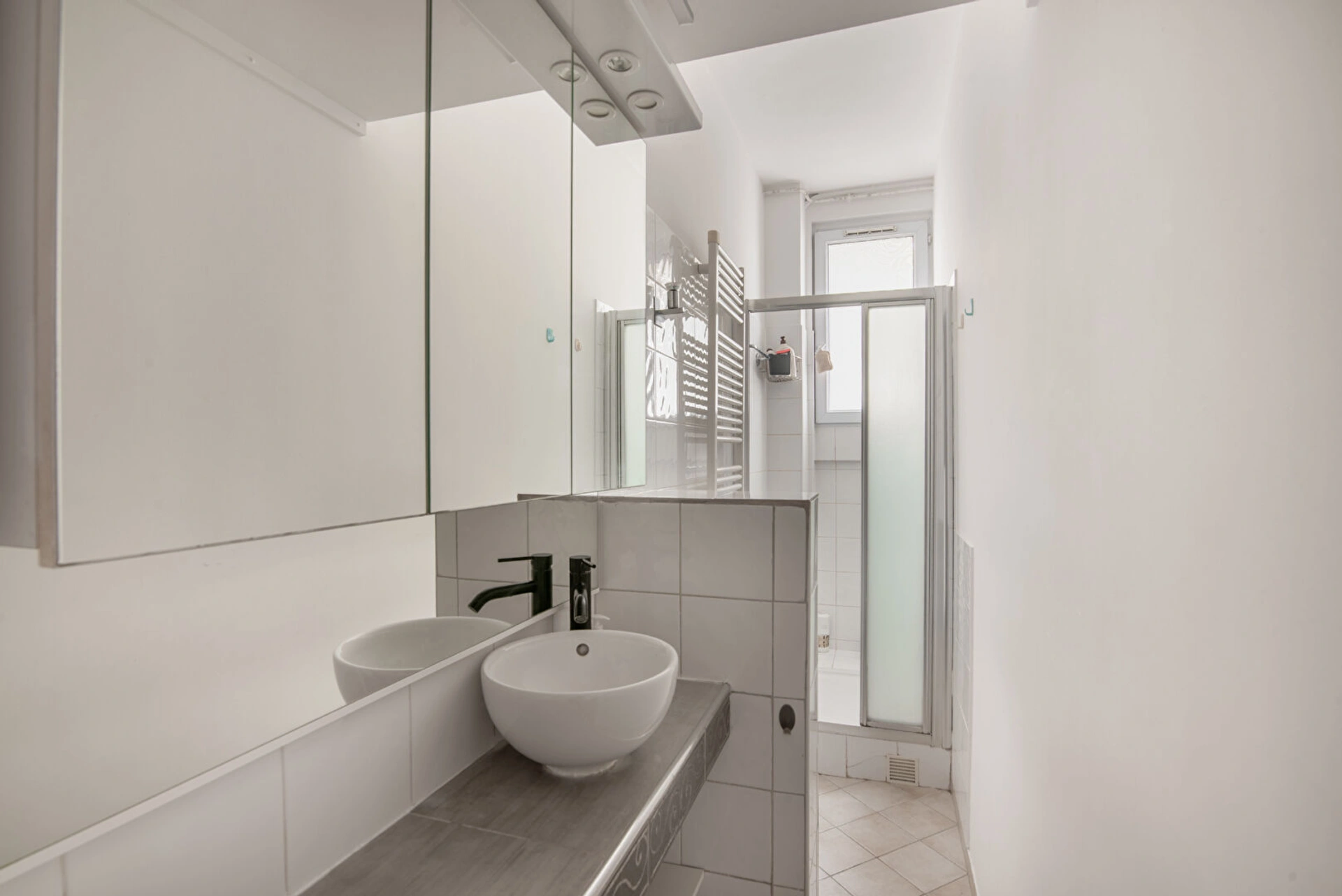 PARIS 20 - QUARTIER BELLEVILLE 10