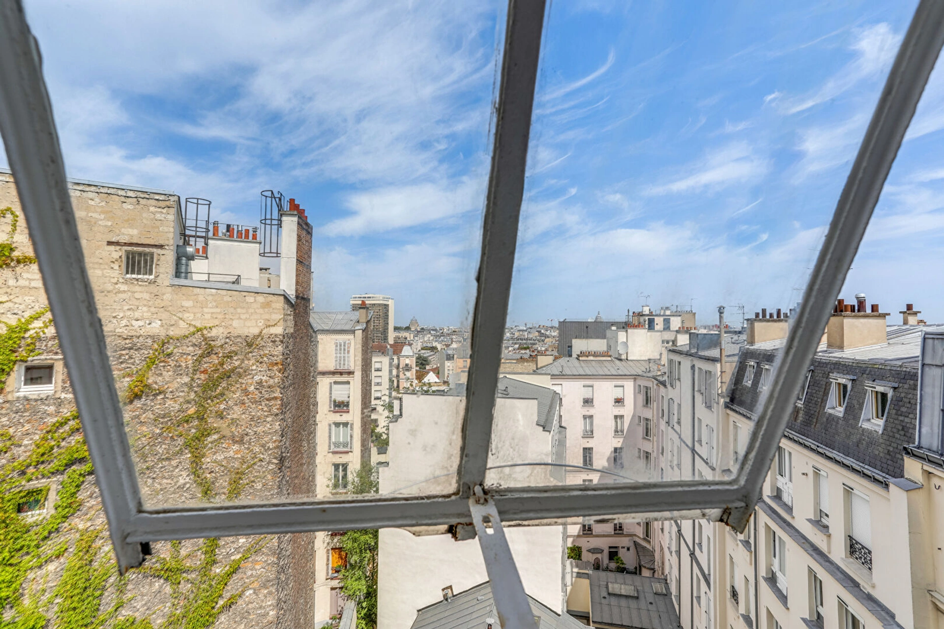 PARIS 13 - PLACE D'ITALIE 9