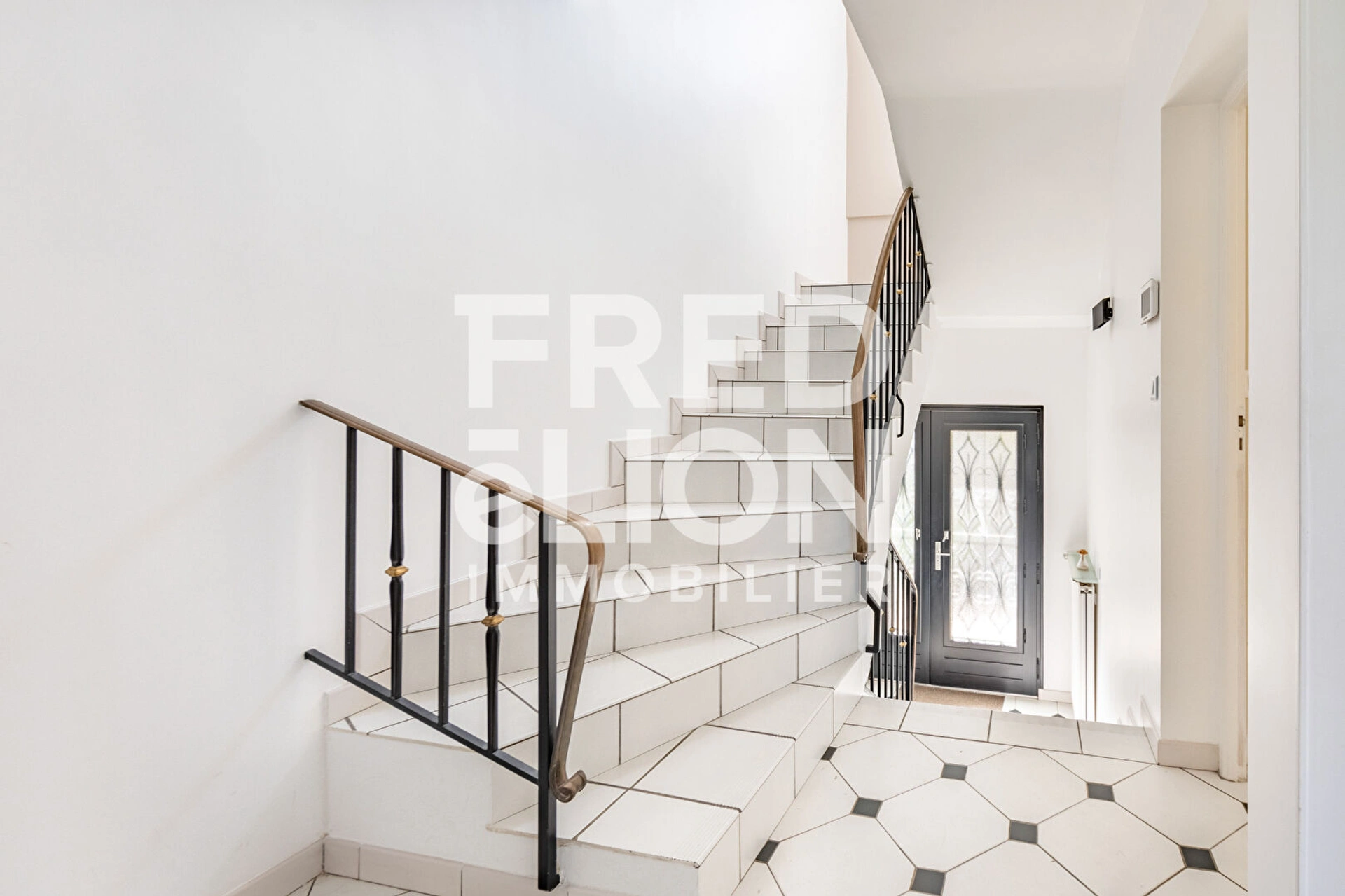 SAINT MAUR DES FOSSES - LA VARENNE 6