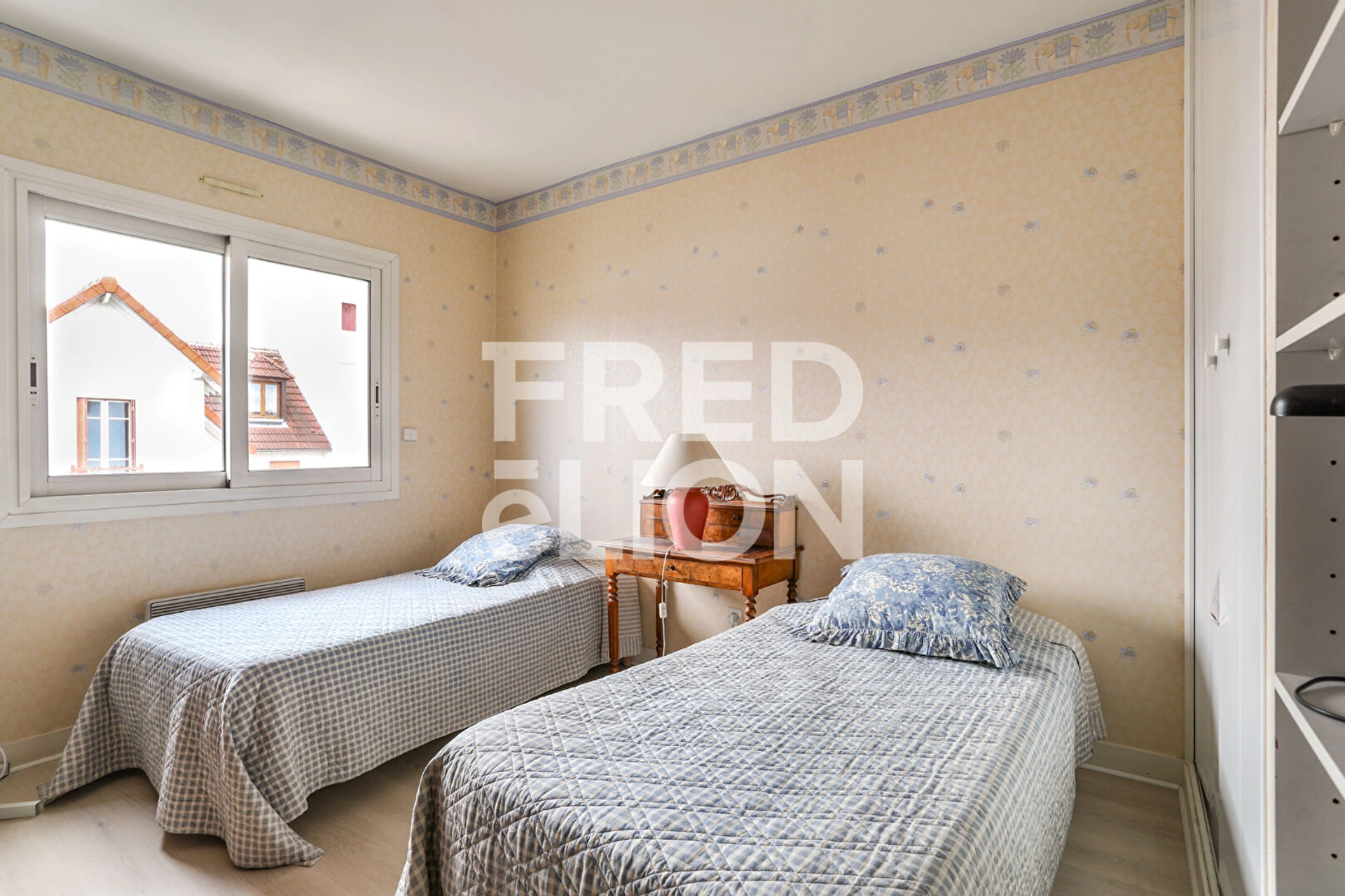 CHÂTILLON  - QUARTIER ROISSYS 11