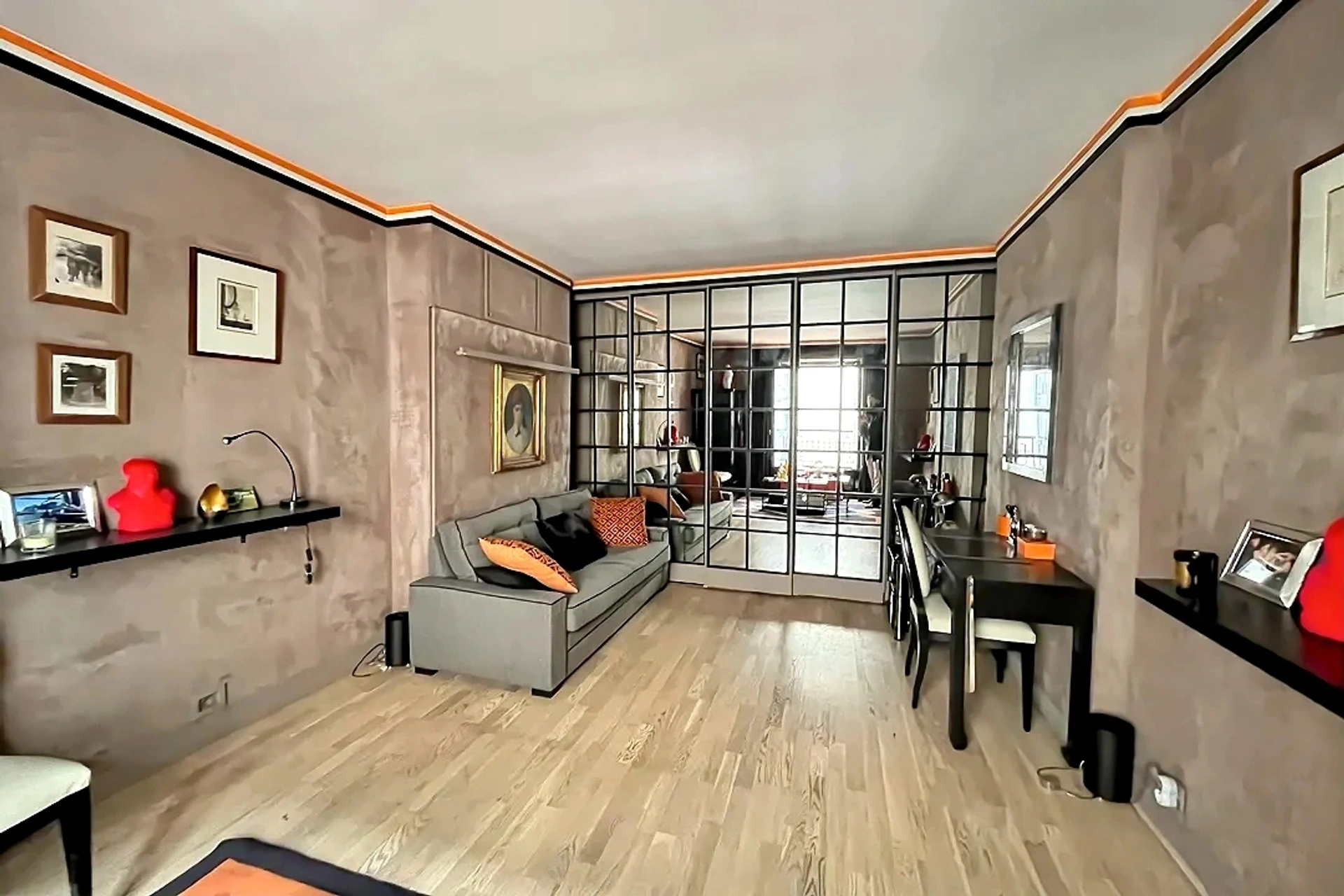 PARIS 8 - FRANKLIN ROOSEVELT 3