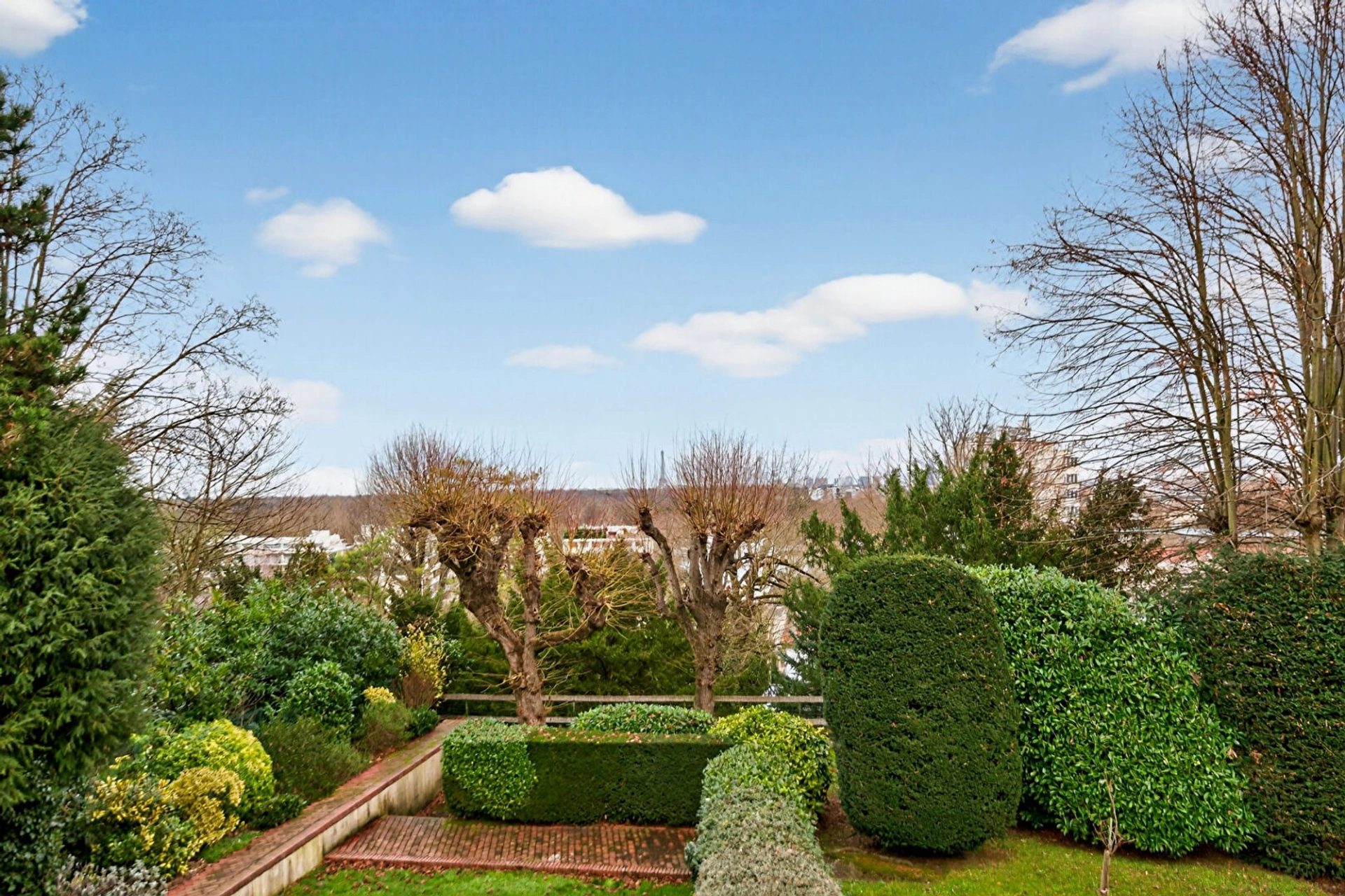 SAINT CLOUD - COTEAUX 15