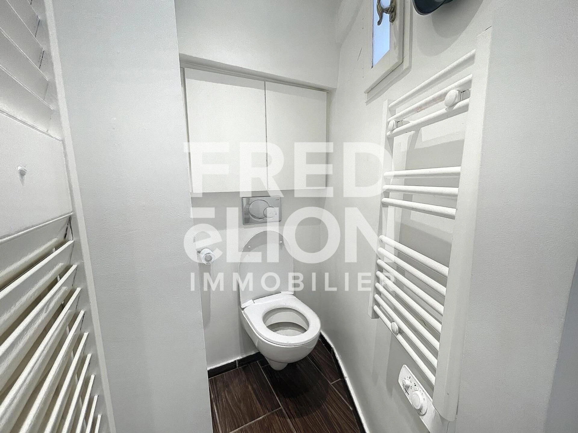 PARIS 6 - SAINT GERMAIN DES PRES - STUDIO - WC PRIVATIF 5