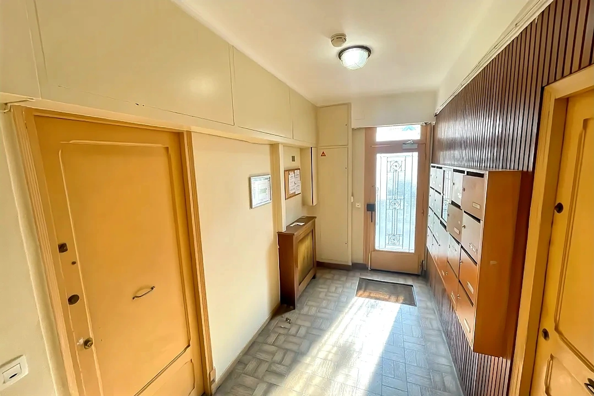 PARIS 13 - BUTTE AUX CAILLES 9