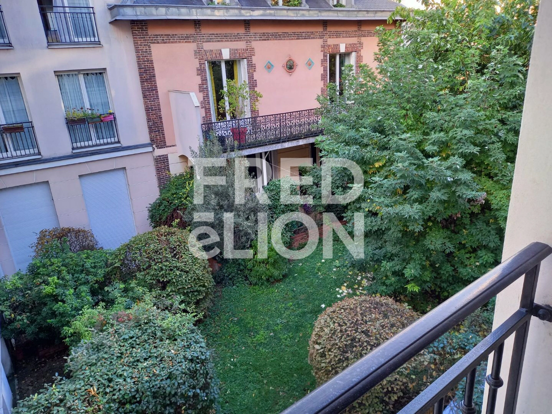 PARIS 13 - BUTTE AUX CAILLES 11