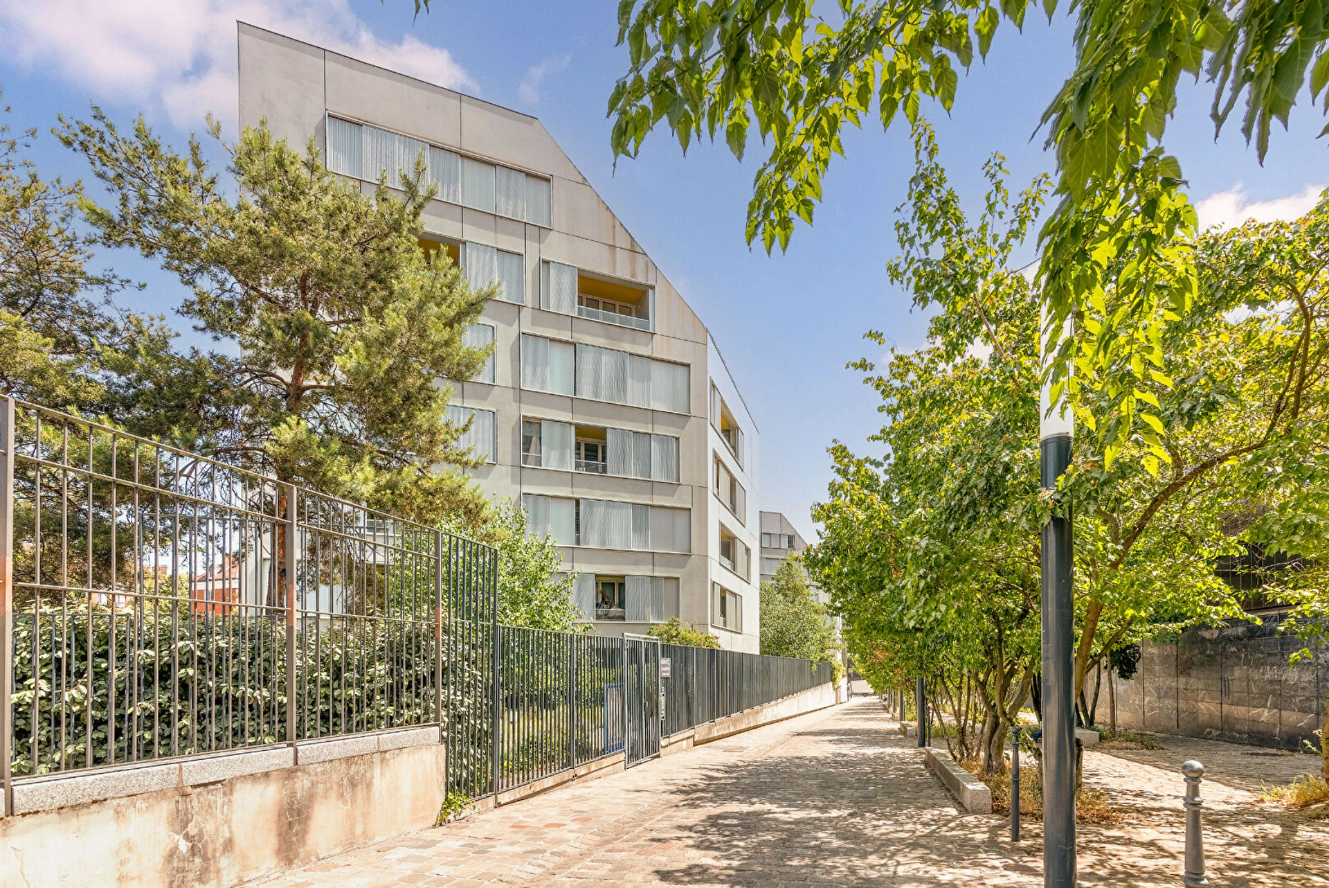 PARIS 13 - MAISON BLANCHE 1