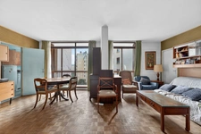 PARIS 13 - CORVISART 4