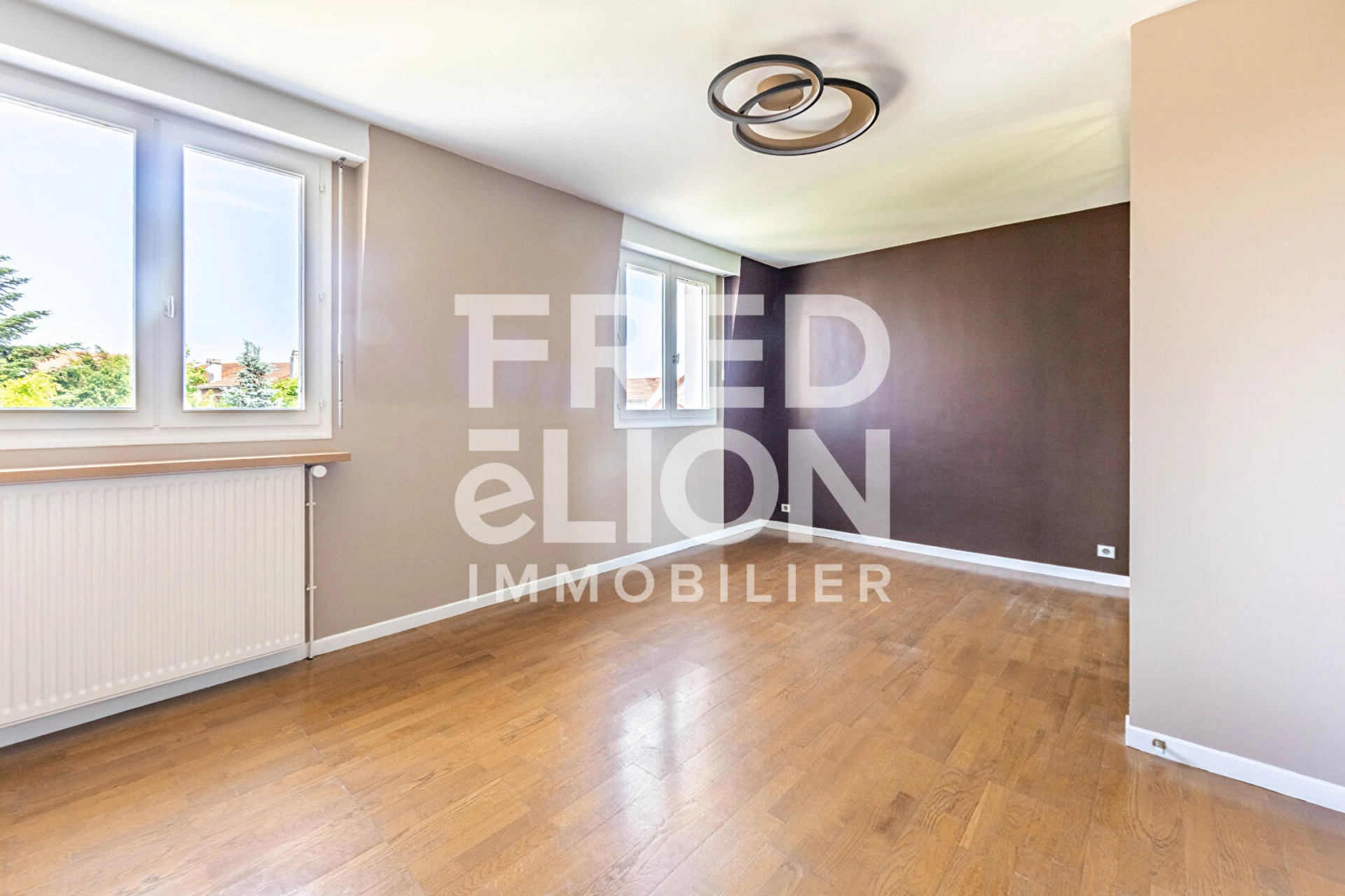 SAINT MAUR DES FOSSES - LA VARENNE 8