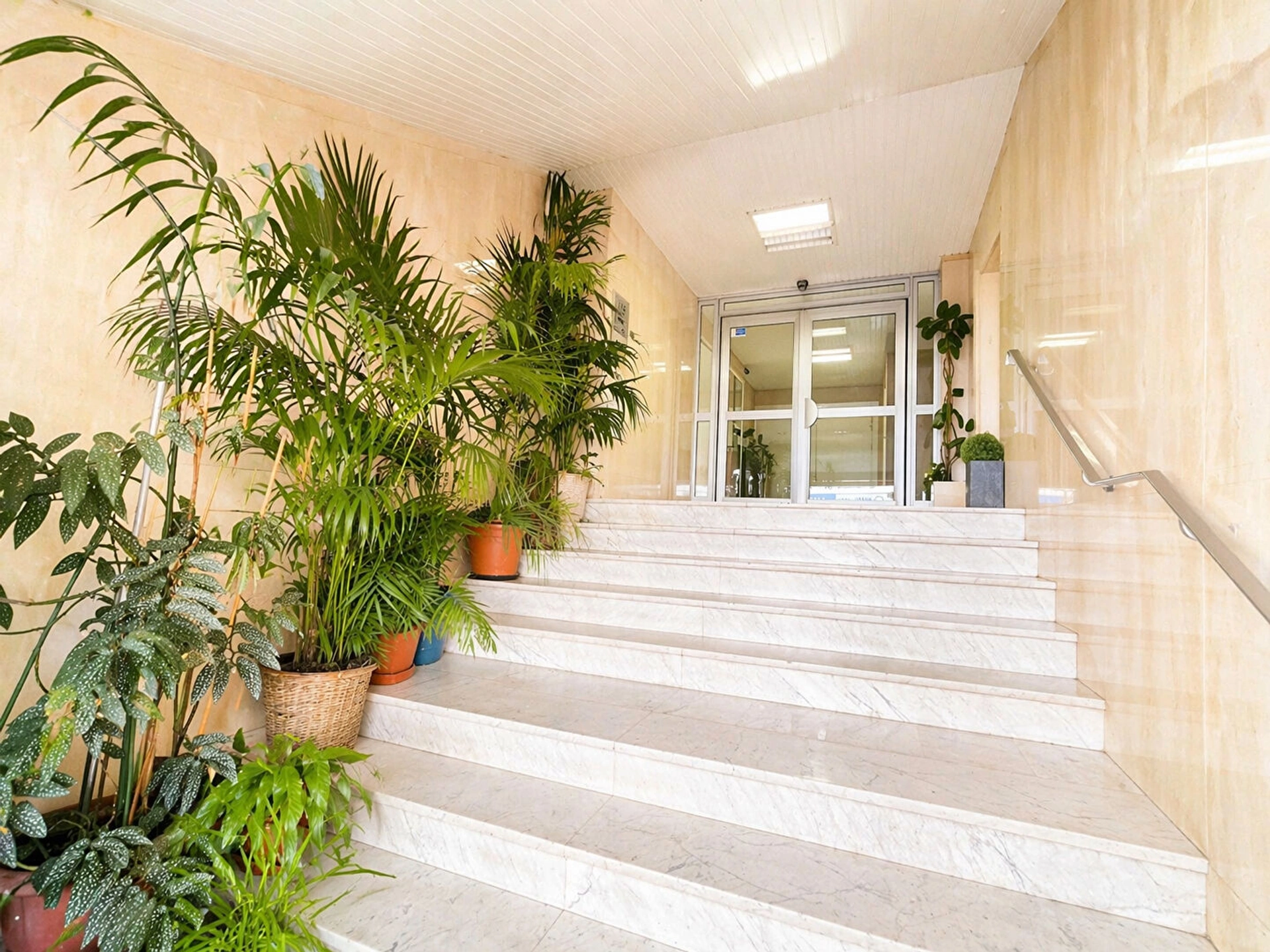 PARIS 13 - SALPETRIERE 9