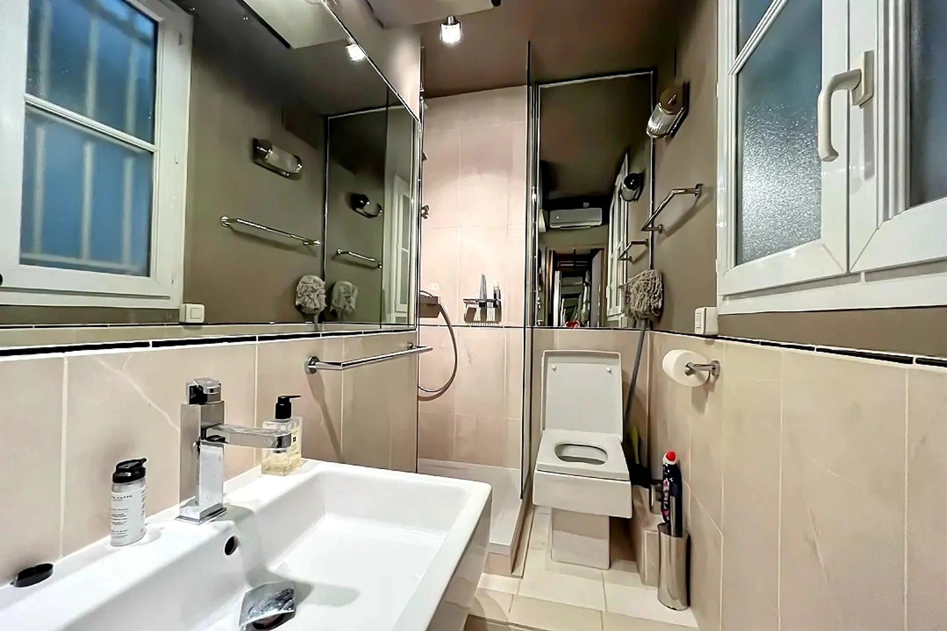 PARIS 8 - FRANKLIN ROOSEVELT 8