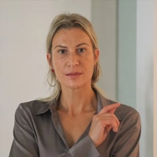Stéphanie LAROSE