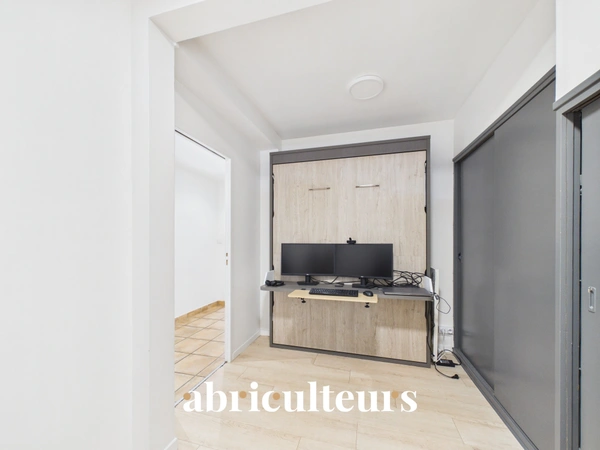 Votre oasis aux Chartrons : appartement avec jardin de 45 m²
