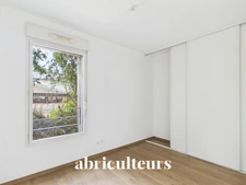 À 2 pas de la Cité du Vin — Appartement T3 Lumineux avec Terrasse de 18 m² & Parking