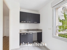 À 2 pas de la Cité du Vin — Appartement T3 Lumineux avec Terrasse de 18 m² & Parking
