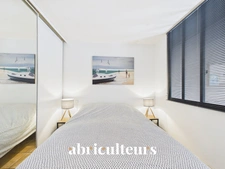 Votre oasis aux Chartrons : appartement avec jardin de 45 m²