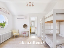 Superbe maison haut de gamme  avec piscine chauffée – Bordeaux Caudéran