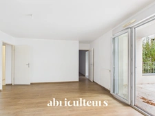 À 2 pas de la Cité du Vin — Appartement T3 Lumineux avec Terrasse de 18 m² & Parking