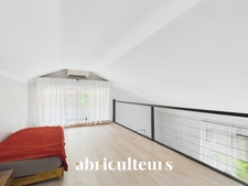 Maison familiale avec piscine et grand jardin avec fort potentiel  à Caudéran 33200