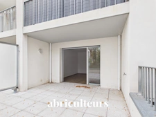 À 2 pas de la Cité du Vin — Appartement T3 Lumineux avec Terrasse de 18 m² & Parking