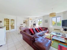 Maison proche lac de 120m2 avec appartement indépendant AMPH 4