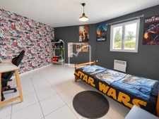 MAISON DE PLAIN-PIED   4 CHAMBRES   TERRAIN DE 12 679 M2   G 11