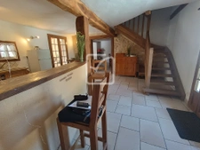 Maison en pierre rénovée   2 chambres   Véranda chauffée   J 5