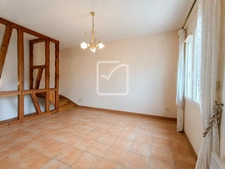 Spacieuse maison moderne avec une très belle vue 23