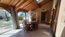Maison en pierre rénovée   2 chambres   Véranda chauffée   J 7