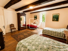 Maison T5 avec piscine, 4 chambres - étang - dépendances et  16