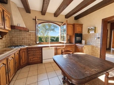 VILLERÉAL   MAISON 170 M2, 4 CHAMBRES, BUREAU ET TERRAIN DE  8