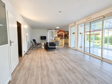 Villeréal   Maison T3 avec véranda 99m2, parking et garage d 2