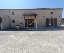Maison en pierre rénovée   2 chambres   Véranda chauffée   J 2