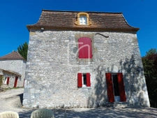 Maison T5 avec piscine, 4 chambres - étang - dépendances et  3